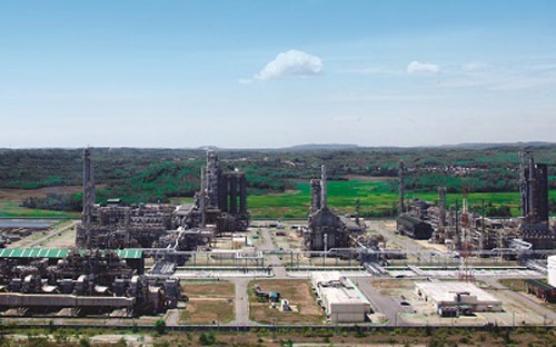 tin doanh nghiep - Gazprom muốn mua 49% cổ phần lọc dầu Dung Quất tin doanh nghiep - Gazprom muốn mua 49% cổ phần lọc dầu Dung Quất